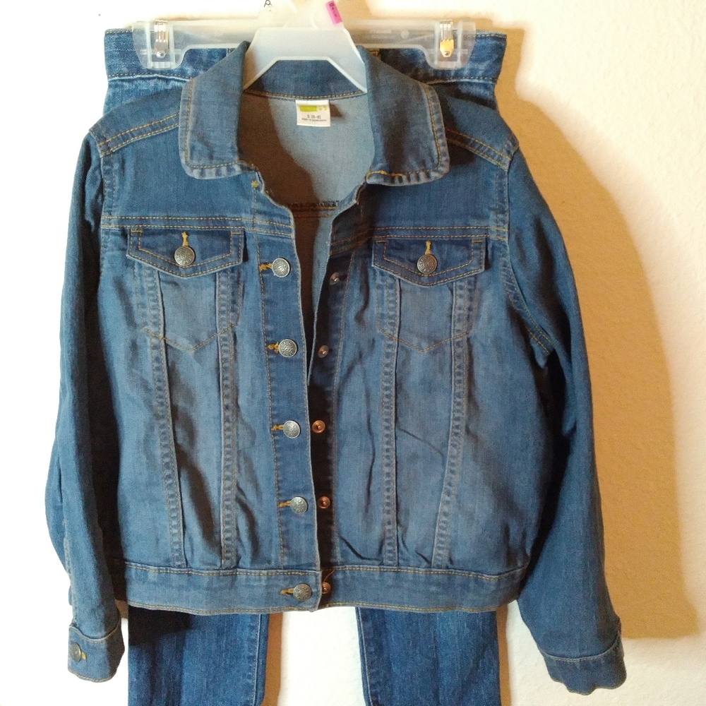 #186 Girls Crazy 8 Blue Demin Button Pocket Jean Jacket - Picture 13 of 16